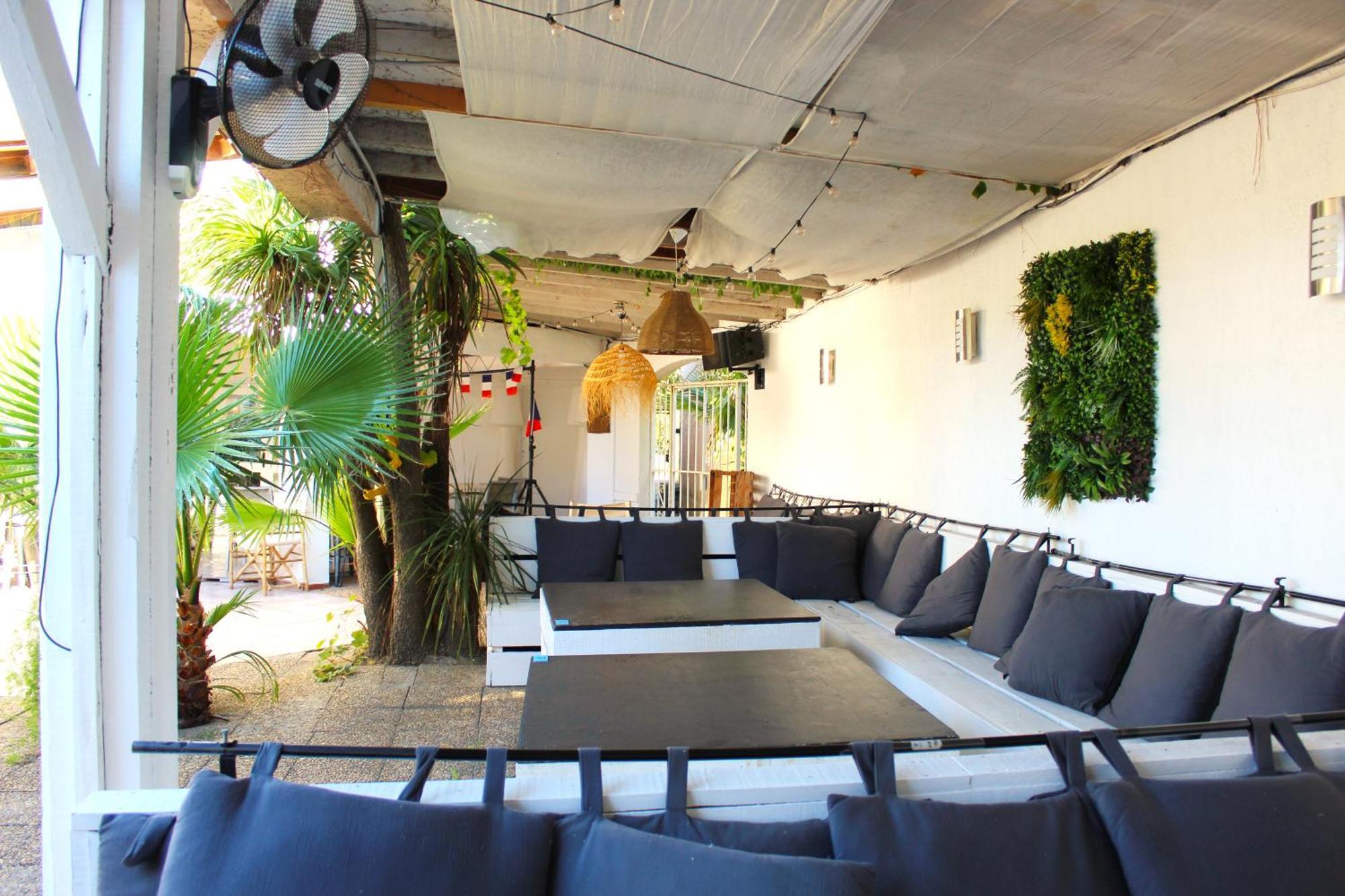 Malibu Village กาเนต์-อ็อง-รูสซียง ภายนอก รูปภาพ
