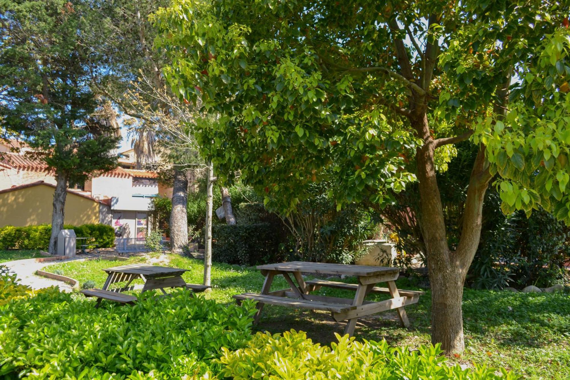 Malibu Village กาเนต์-อ็อง-รูสซียง ภายนอก รูปภาพ